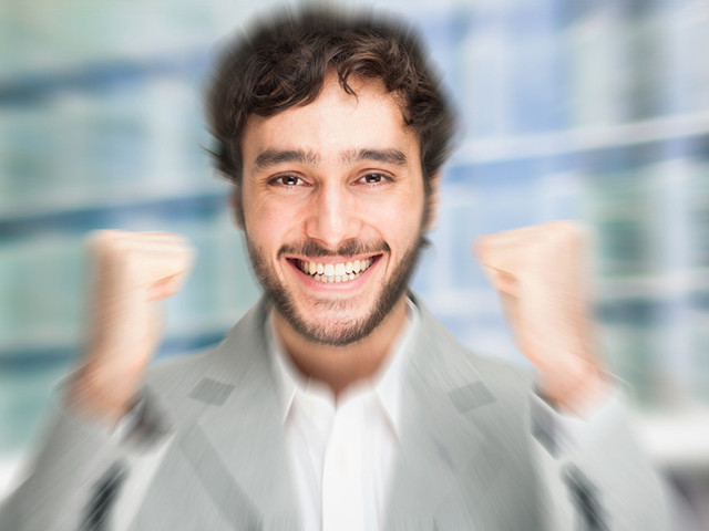 Веселый мужчина 