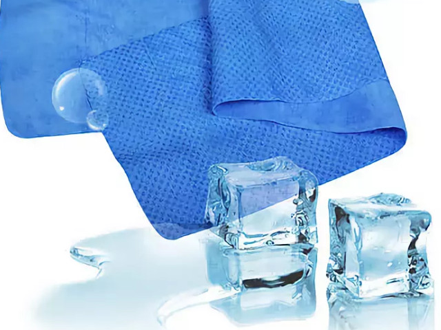 Лед и полотенце 