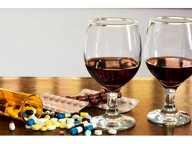 вино и лекарства