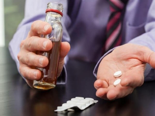 Алкоголь и лекарство