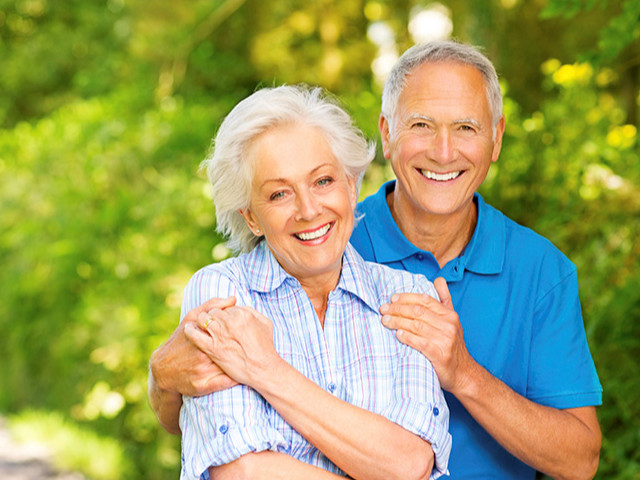 Пожилая пара