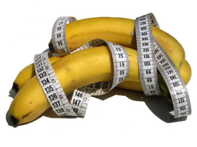 Существуют различные средства для увеличения члена: джелкинг, специальный массаж, эспандеры, помпы и др Бананы и метр