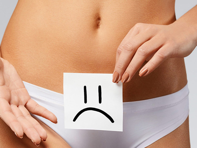 Женские заболевания могут стать причиной развития фригидности Девушка в трусиках